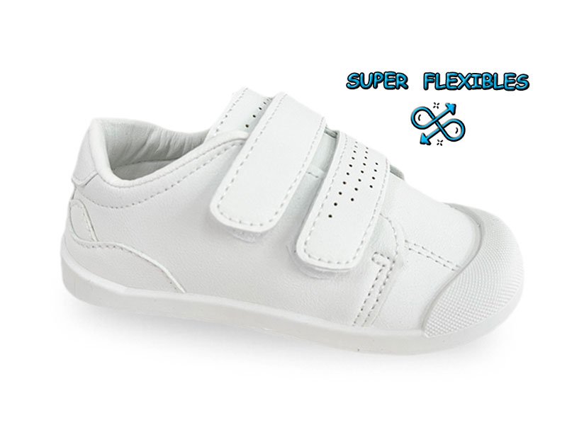 Pili Pérez Children's sneaker K830