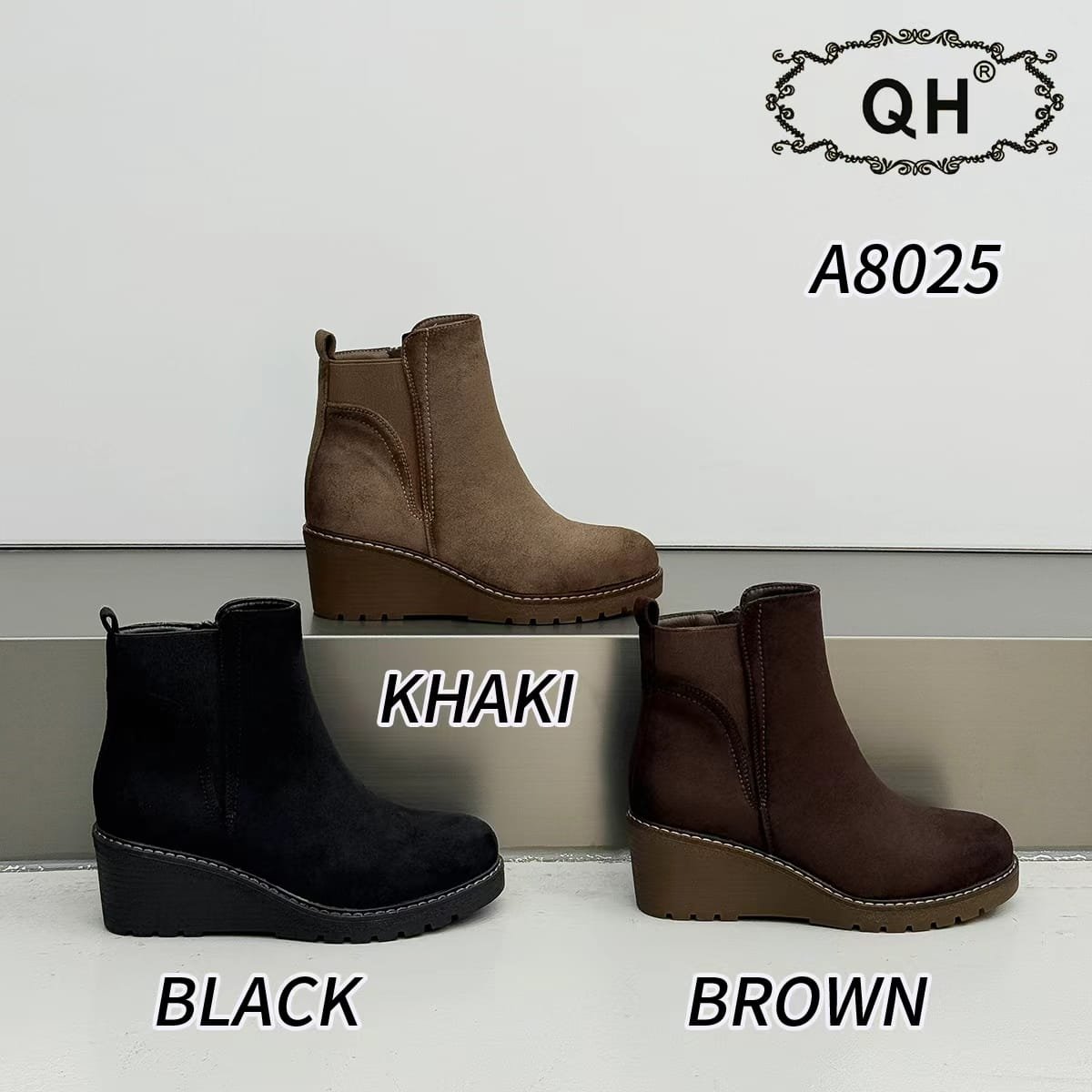 Pili Pérez Women's boot / ankle boot A8025